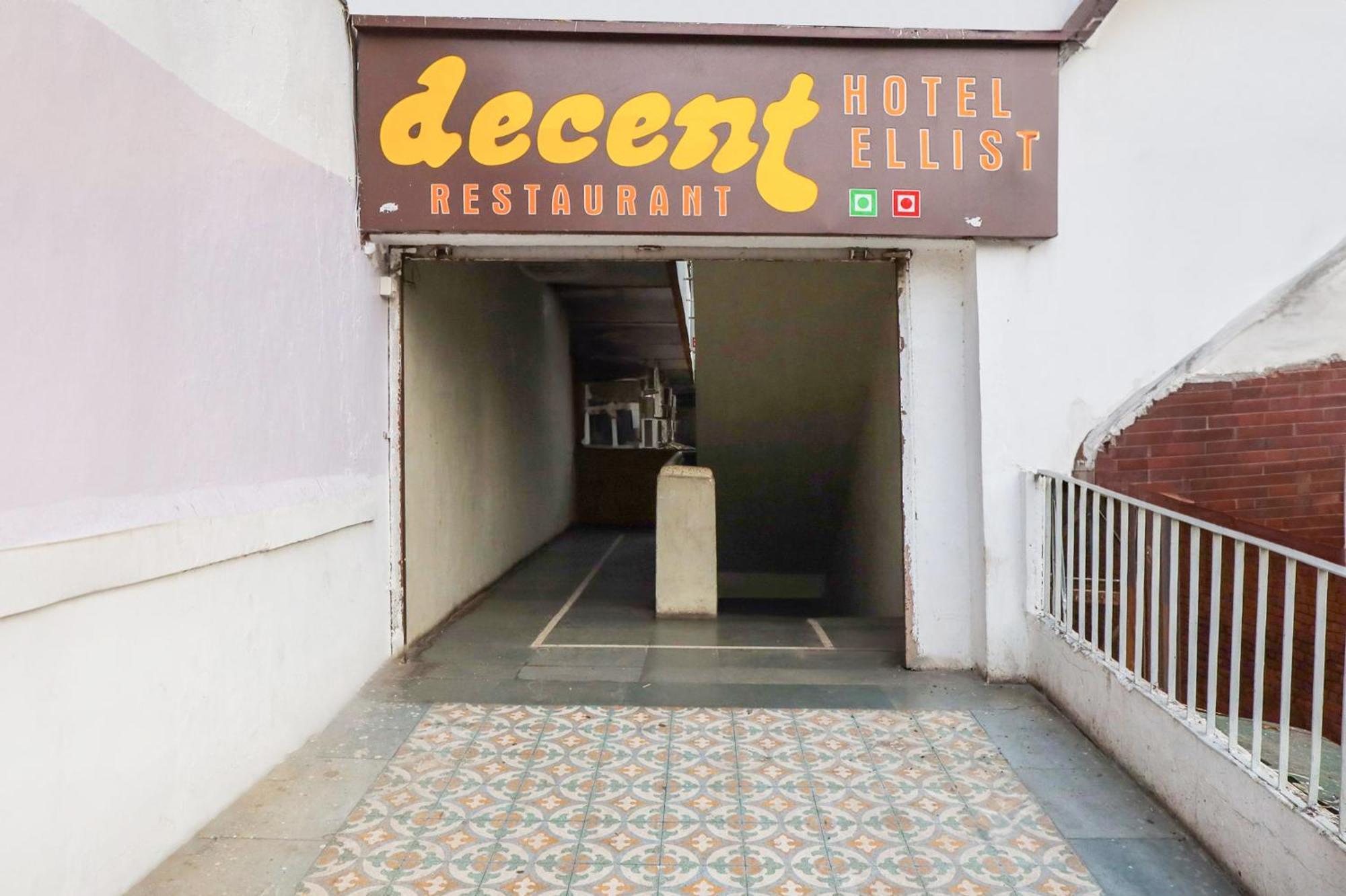 Hotel O Ellis Ahmedabad Exteriör bild