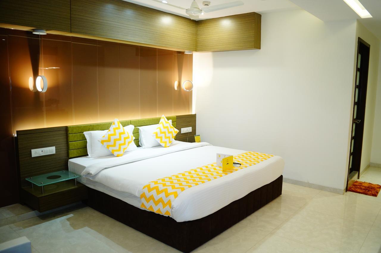Hotel O Ellis Ahmedabad Exteriör bild